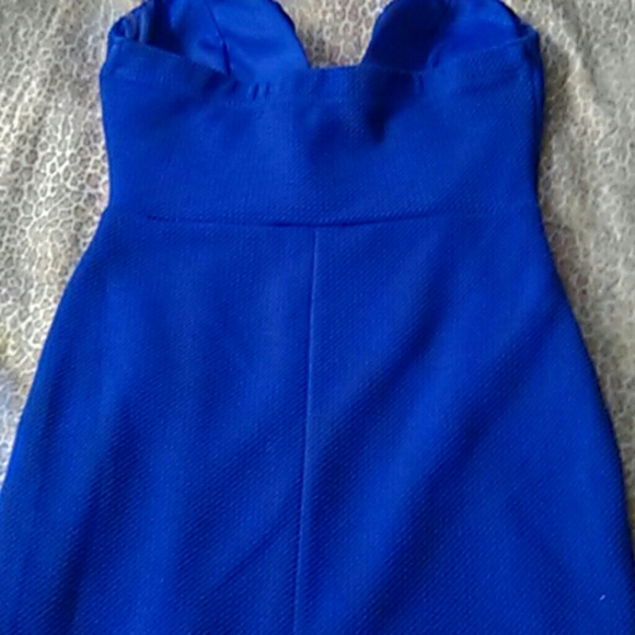 Purple dress - Picture 3 of 5